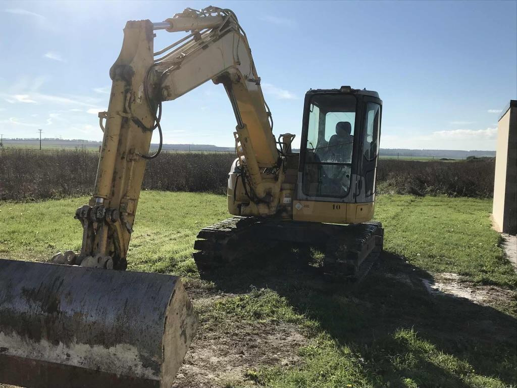 Komatsu PC 78MR-6 - Мини багер: снимка 1 Komatsu PC 78MR-6 - Мини багер: снимка 1
