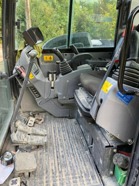 Kubota KX 080-4 - Мини багер: снимка 2 Kubota KX 080-4 - Мини багер: снимка 2