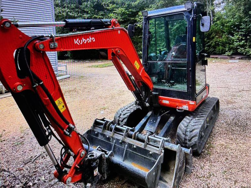 Kubota U 27-4 - Мини багер: снимка 1 Kubota U 27-4 - Мини багер: снимка 1