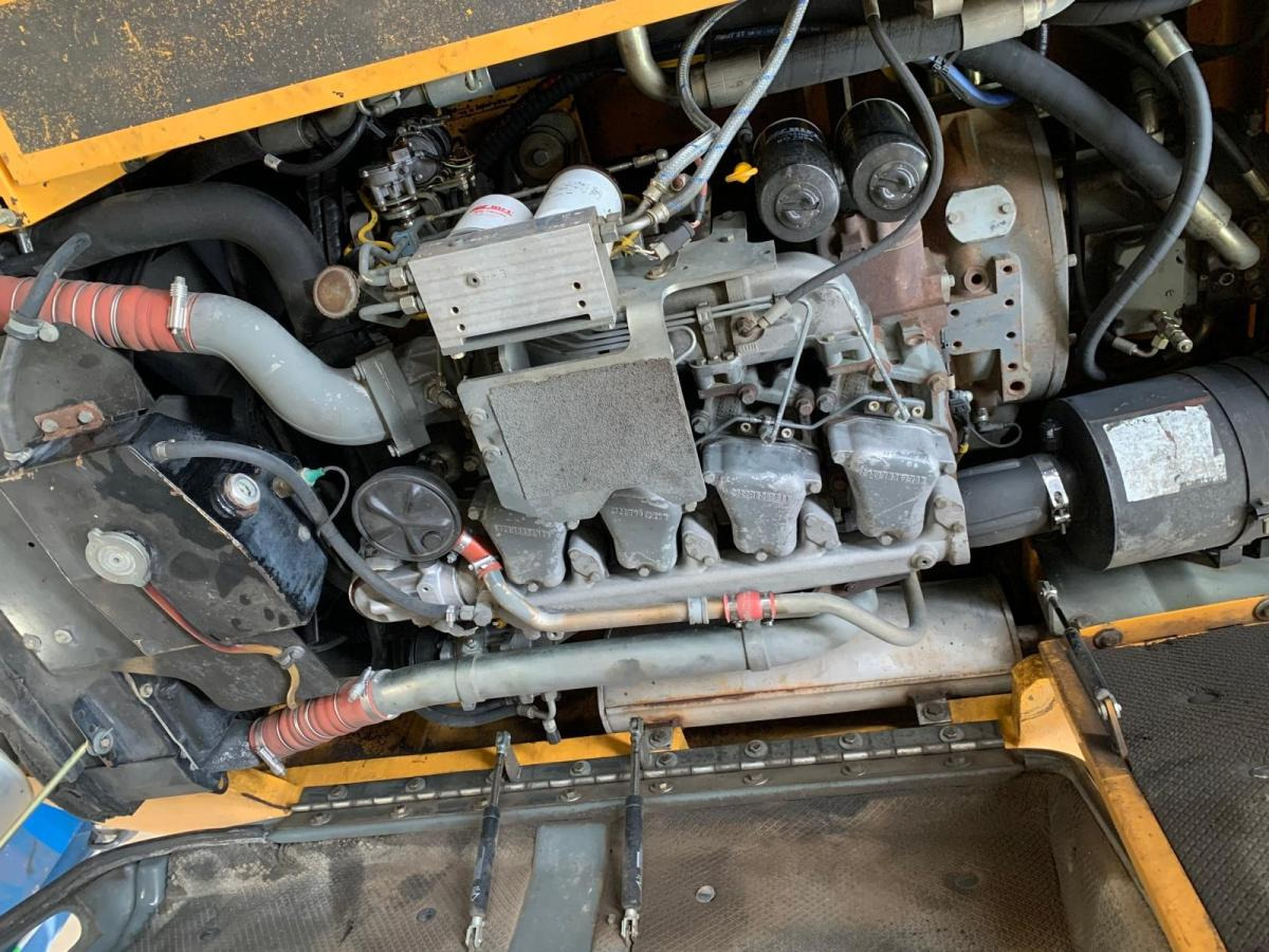 Liebherr R 904C HDSL - Верижен багер: снимка 3 Liebherr R 904C HDSL - Верижен багер: снимка 3