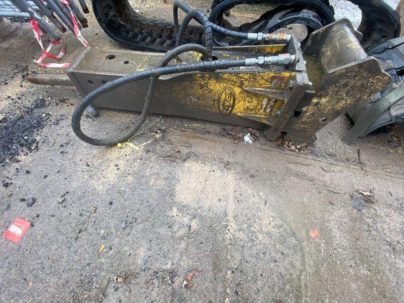 RHINO POUR PELLE 8-12 TONNES - Хидравличен чук: снимка 1 RHINO POUR PELLE 8-12 TONNES - Хидравличен чук: снимка 1