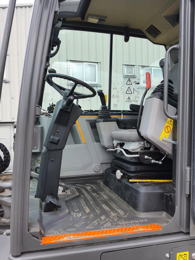 Volvo EW 60E - Колесен багер: снимка 5 Volvo EW 60E - Колесен багер: снимка 5