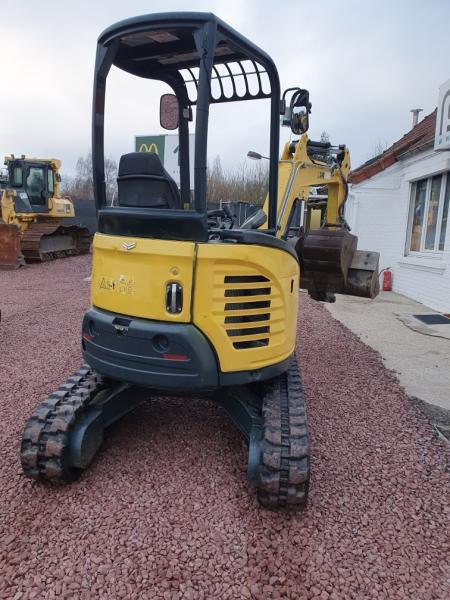 Yanmar VIO 26-6 - Мини багер: снимка 4 Yanmar VIO 26-6 - Мини багер: снимка 4