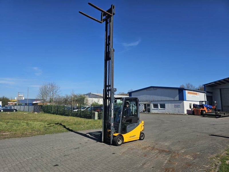 Jungheinrich EFG320 - Електрокар: снимка 3 Jungheinrich EFG320 - Електрокар: снимка 3