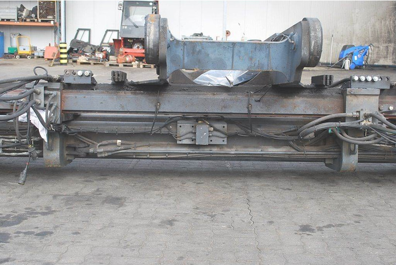 Kalmar 20-40 feet Sidespreader - Подемно-транспортна техника: снимка 5 Kalmar 20-40 feet Sidespreader - Подемно-транспортна техника: снимка 5