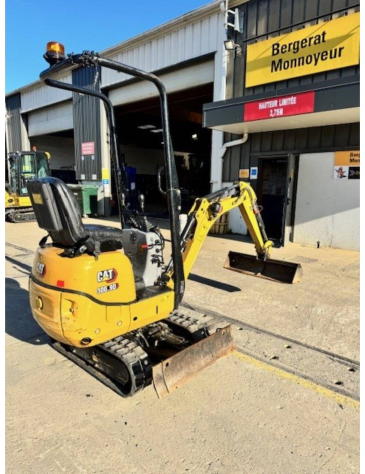 CAT 300.9D - Верижен багер: снимка 5 CAT 300.9D - Верижен багер: снимка 5
