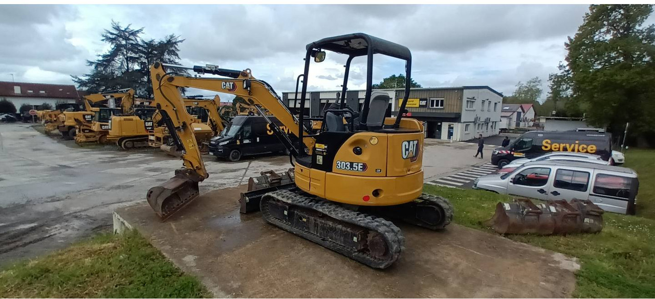 CAT 303.5E CR - Верижен багер: снимка 1 CAT 303.5E CR - Верижен багер: снимка 1