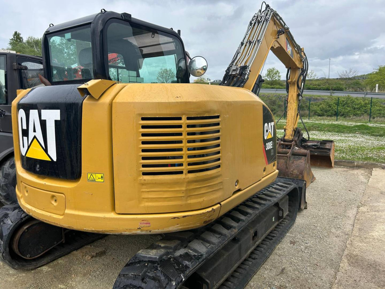 CAT 308E2 CR - Верижен багер: снимка 3 CAT 308E2 CR - Верижен багер: снимка 3