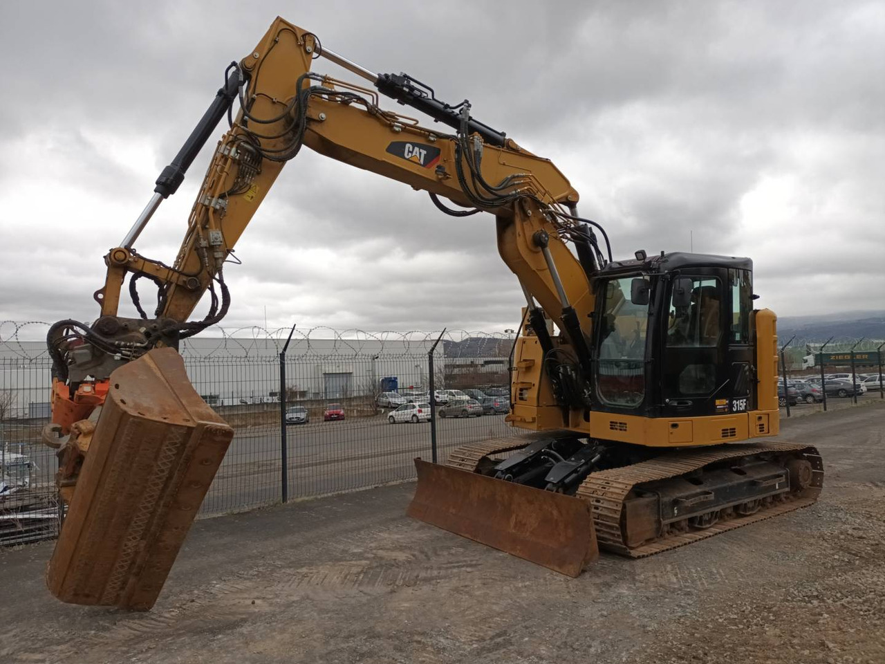 CAT 315F - Верижен багер: снимка 1 CAT 315F - Верижен багер: снимка 1