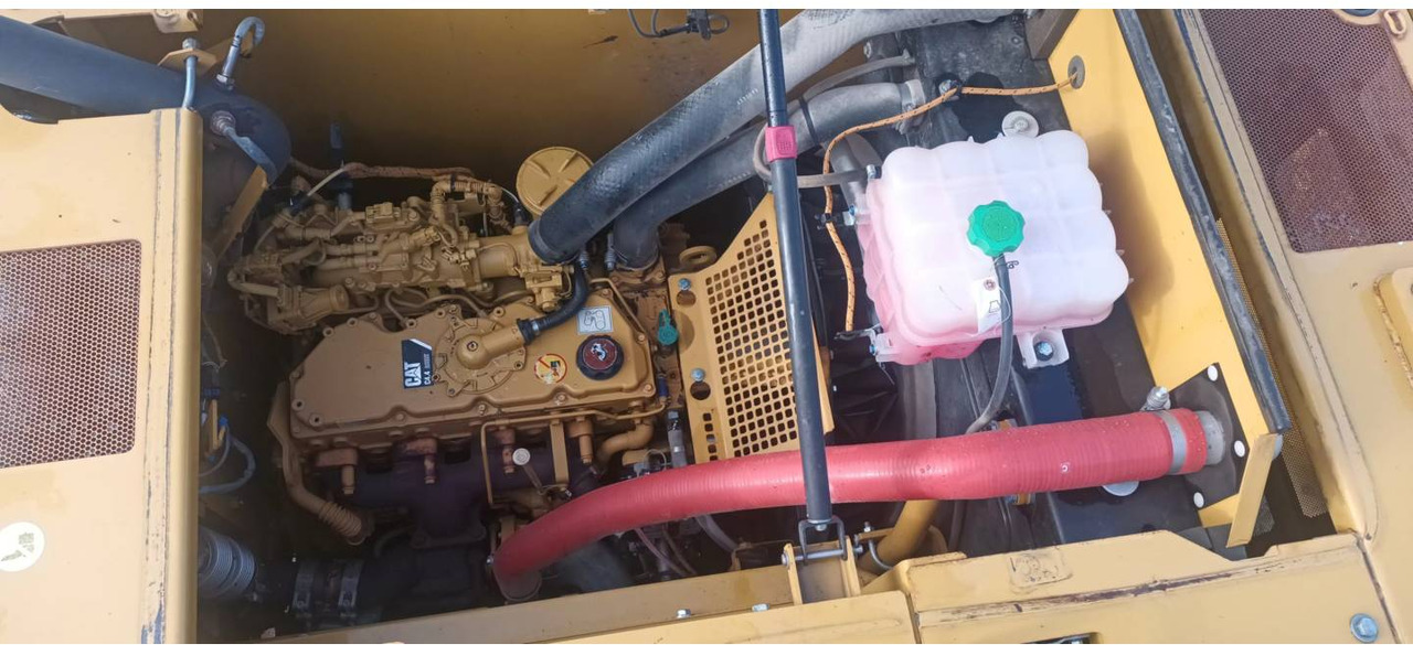 Верижен багер CAT 316F: снимка 24