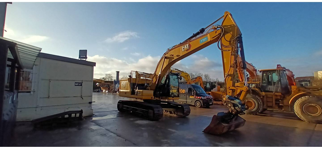 CAT 320 GC - Верижен багер: снимка 2 CAT 320 GC - Верижен багер: снимка 2