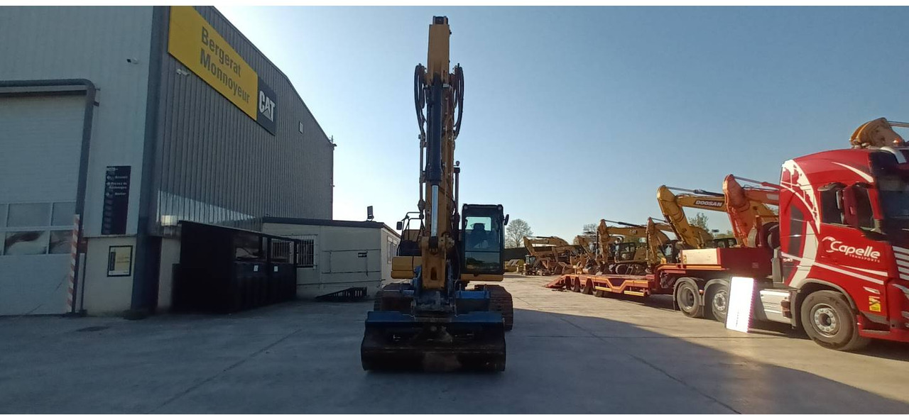Верижен багер CAT 320 GC: снимка 9