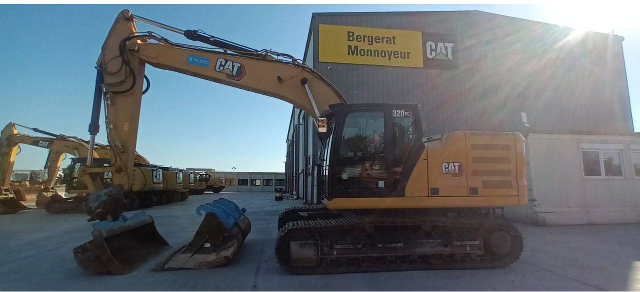 CAT 320 GC - Верижен багер: снимка 1 CAT 320 GC - Верижен багер: снимка 1