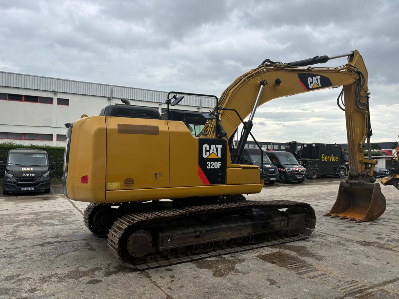 CAT 320F - Верижен багер: снимка 4 CAT 320F - Верижен багер: снимка 4