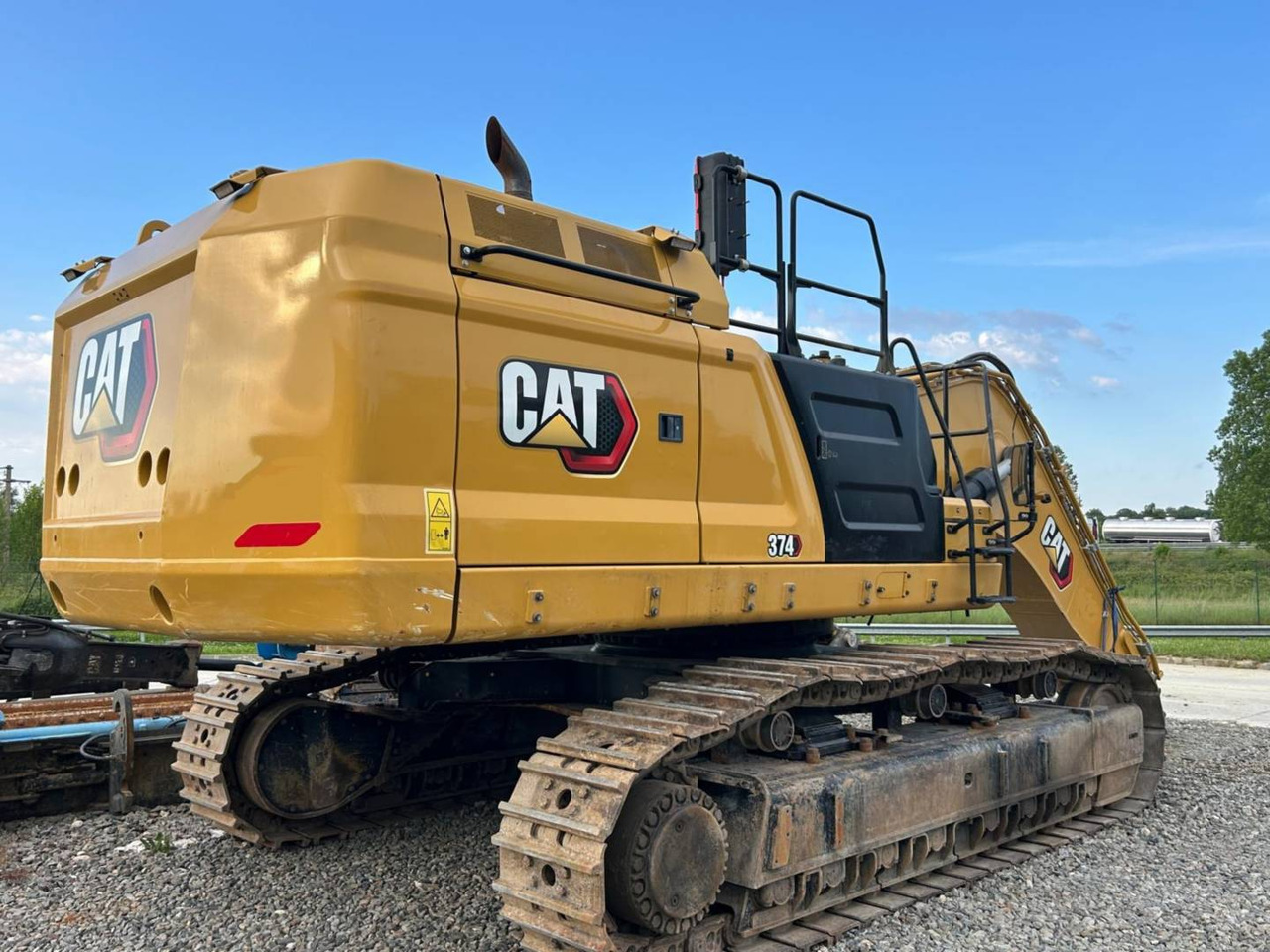 CAT 374 - Верижен багер: снимка 3 CAT 374 - Верижен багер: снимка 3