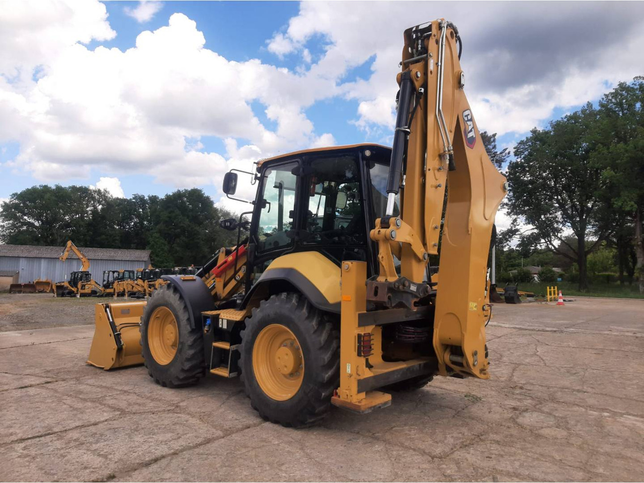CAT 444 - Багер-товарач: снимка 3 CAT 444 - Багер-товарач: снимка 3