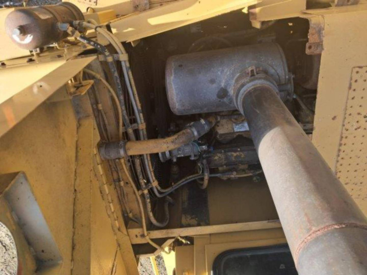 Скрепер CAT 621F: снимка 19 Скрепер CAT 621F: снимка 19