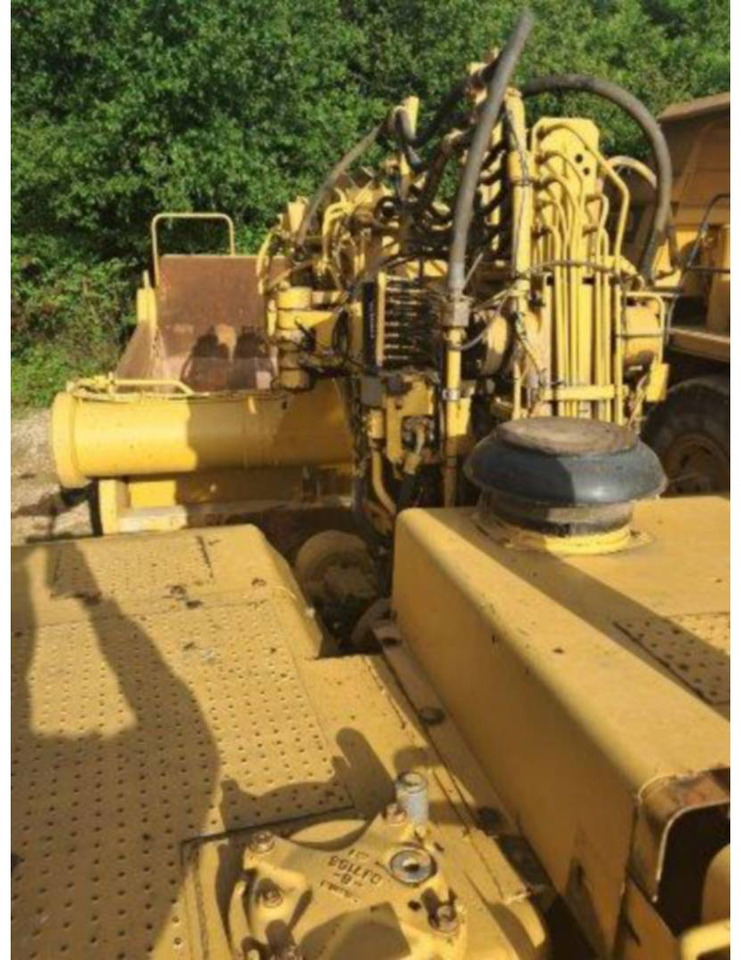 Скрепер CAT 621F: снимка 22 Скрепер CAT 621F: снимка 22