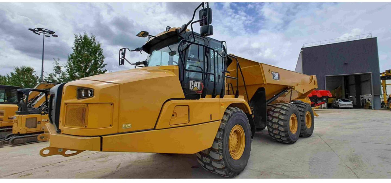 CAT 730 - Съчленен самосвал: снимка 1 CAT 730 - Съчленен самосвал: снимка 1
