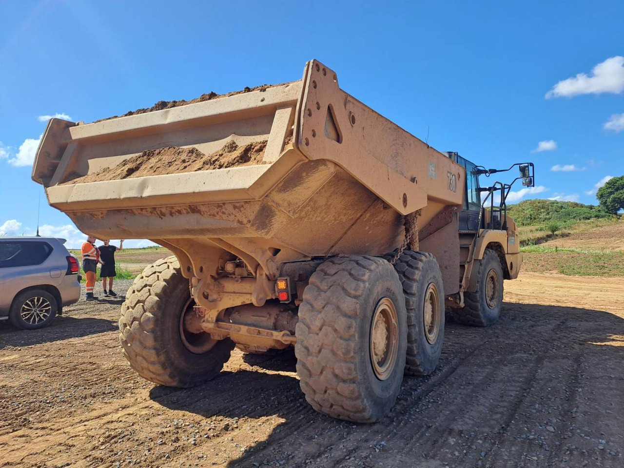 CAT 730 - Съчленен самосвал: снимка 3 CAT 730 - Съчленен самосвал: снимка 3