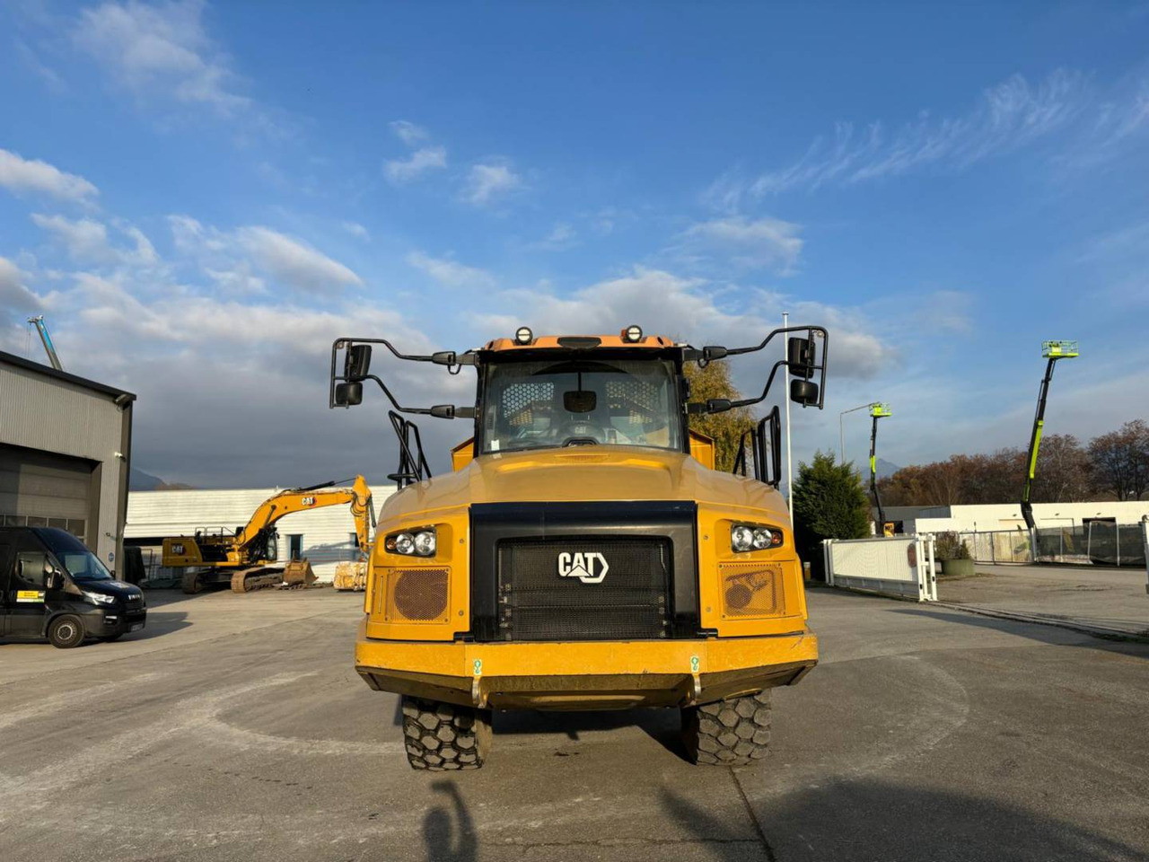 CAT 730 - Съчленен самосвал: снимка 1 CAT 730 - Съчленен самосвал: снимка 1