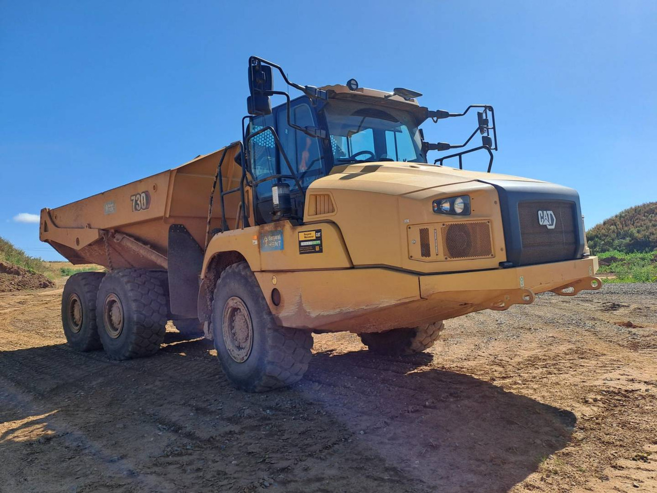 CAT 730 - Съчленен самосвал: снимка 2 CAT 730 - Съчленен самосвал: снимка 2