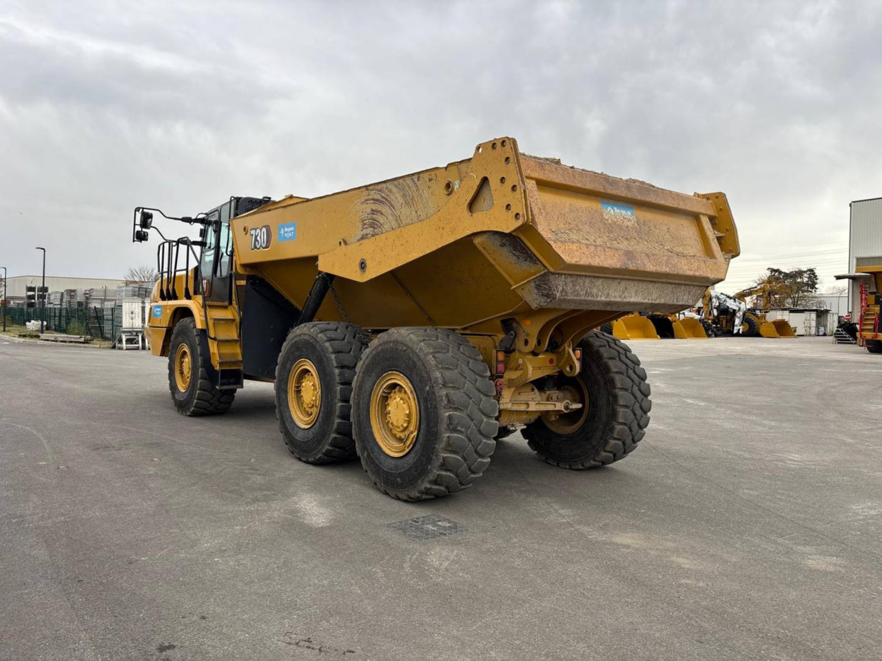 CAT 730 - Съчленен самосвал: снимка 3 CAT 730 - Съчленен самосвал: снимка 3