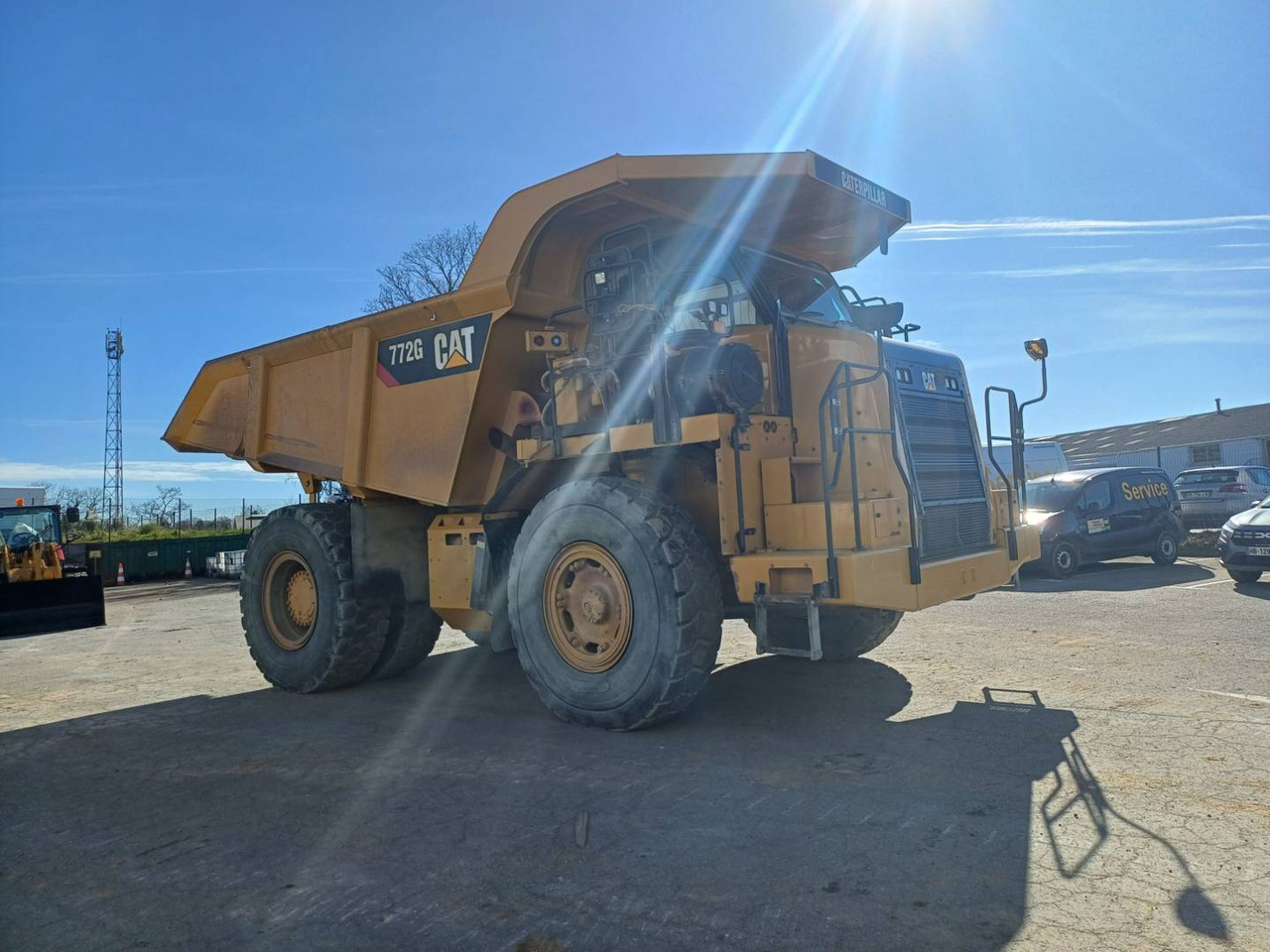 Кариерен самосвал CAT 772G: снимка 21