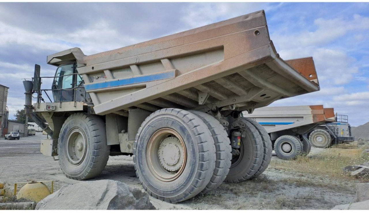 CAT 777F - Кариерен самосвал: снимка 4 CAT 777F - Кариерен самосвал: снимка 4