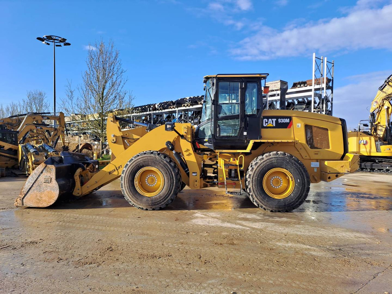 CAT 930M - Колесен товарач: снимка 1 CAT 930M - Колесен товарач: снимка 1