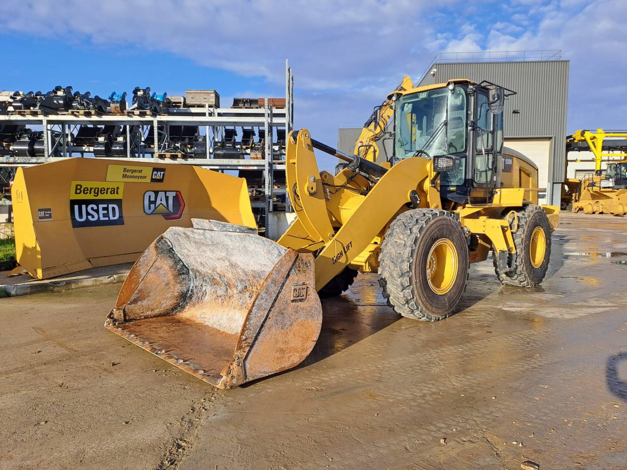 CAT 930M - Колесен товарач: снимка 2 CAT 930M - Колесен товарач: снимка 2