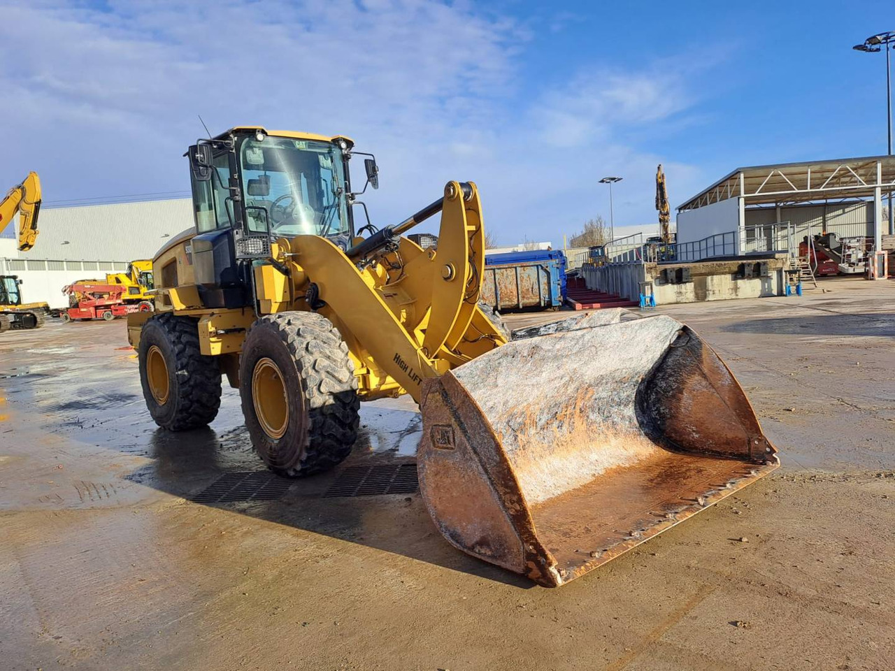 CAT 930M - Колесен товарач: снимка 4 CAT 930M - Колесен товарач: снимка 4