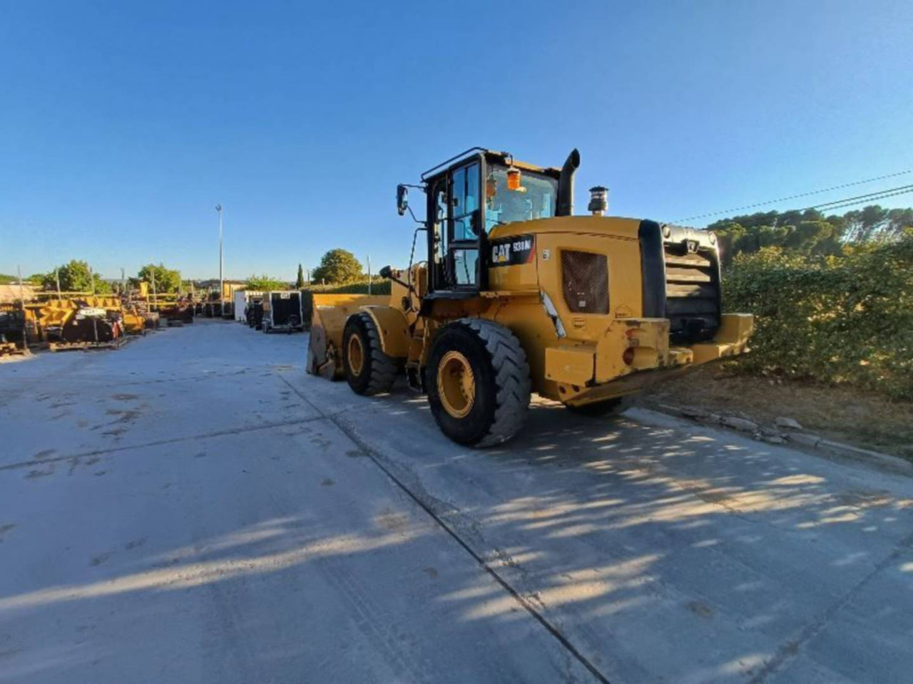 CAT 938M - Колесен товарач: снимка 2 CAT 938M - Колесен товарач: снимка 2