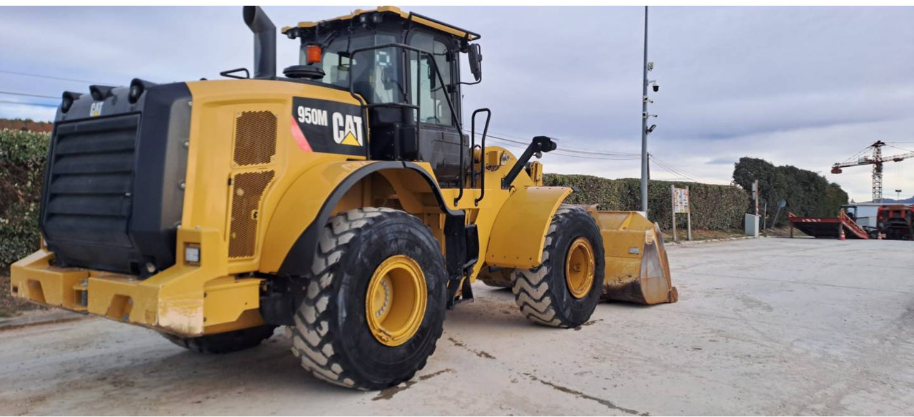 Колесен товарач CAT 950M: снимка 13