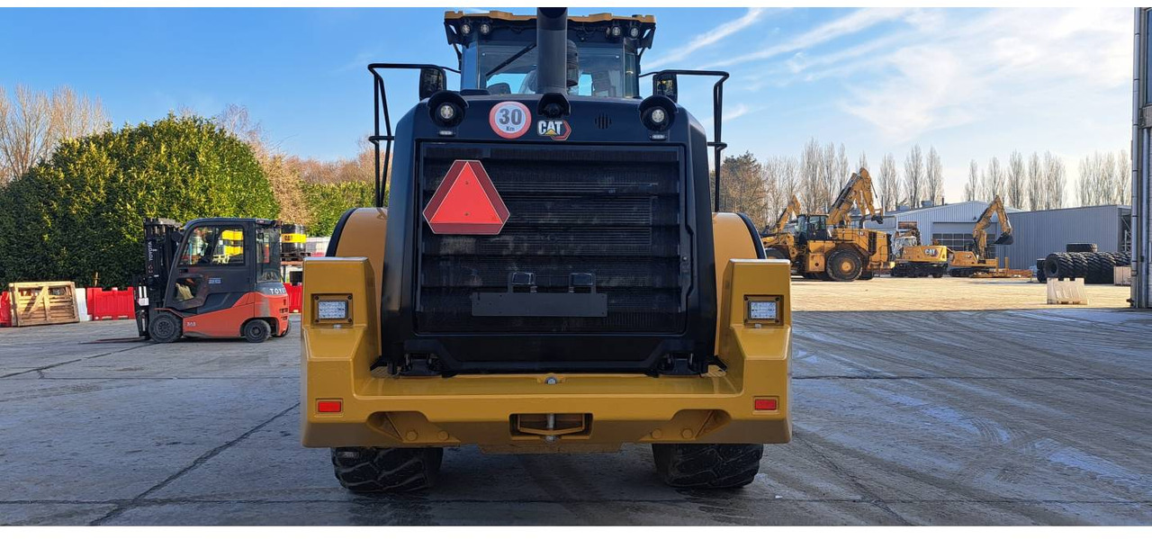 Колесен товарач CAT 962M: снимка 11