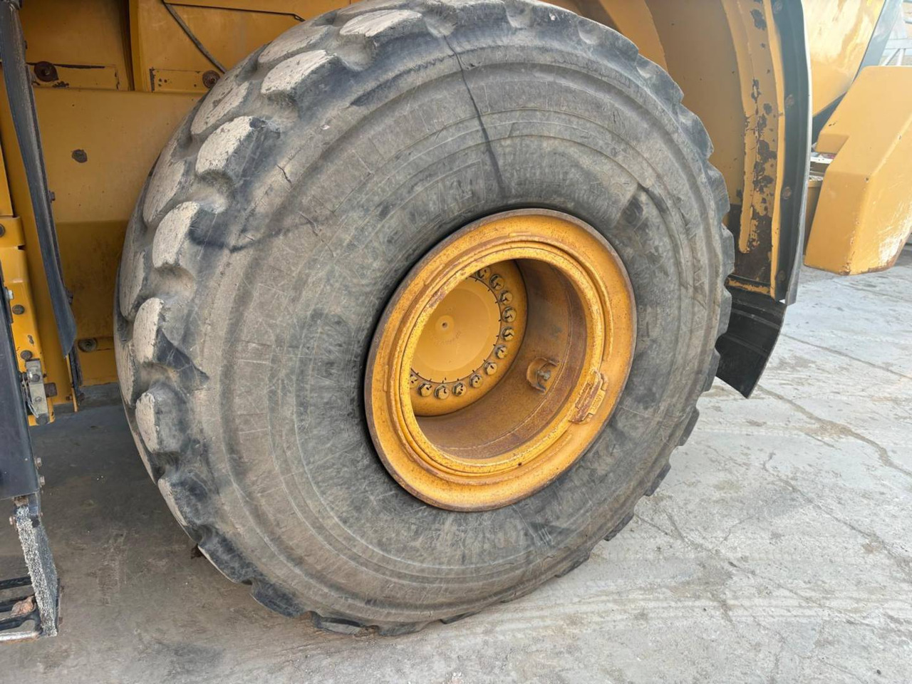 Колесен товарач CAT 972K: снимка 14
