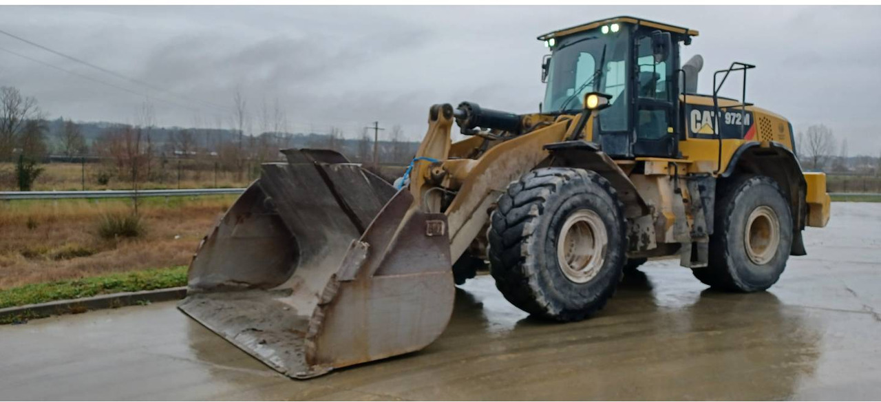 CAT 972M - Колесен товарач: снимка 2 CAT 972M - Колесен товарач: снимка 2