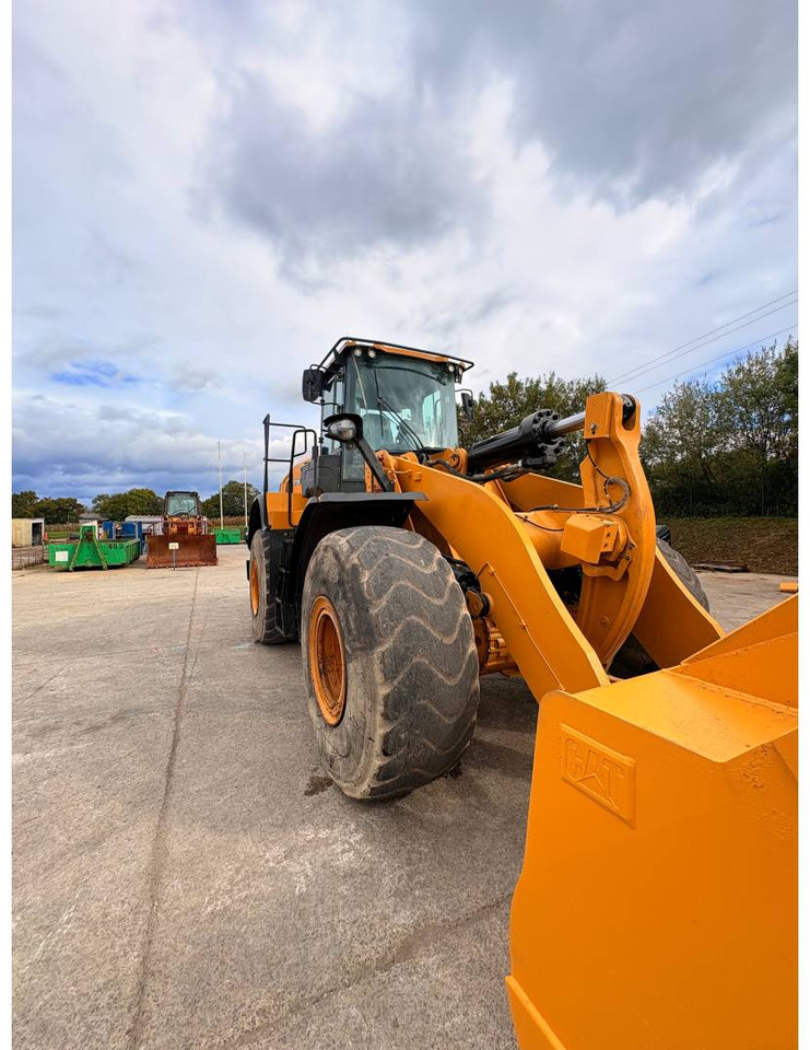 CAT 972M - Колесен товарач: снимка 2 CAT 972M - Колесен товарач: снимка 2