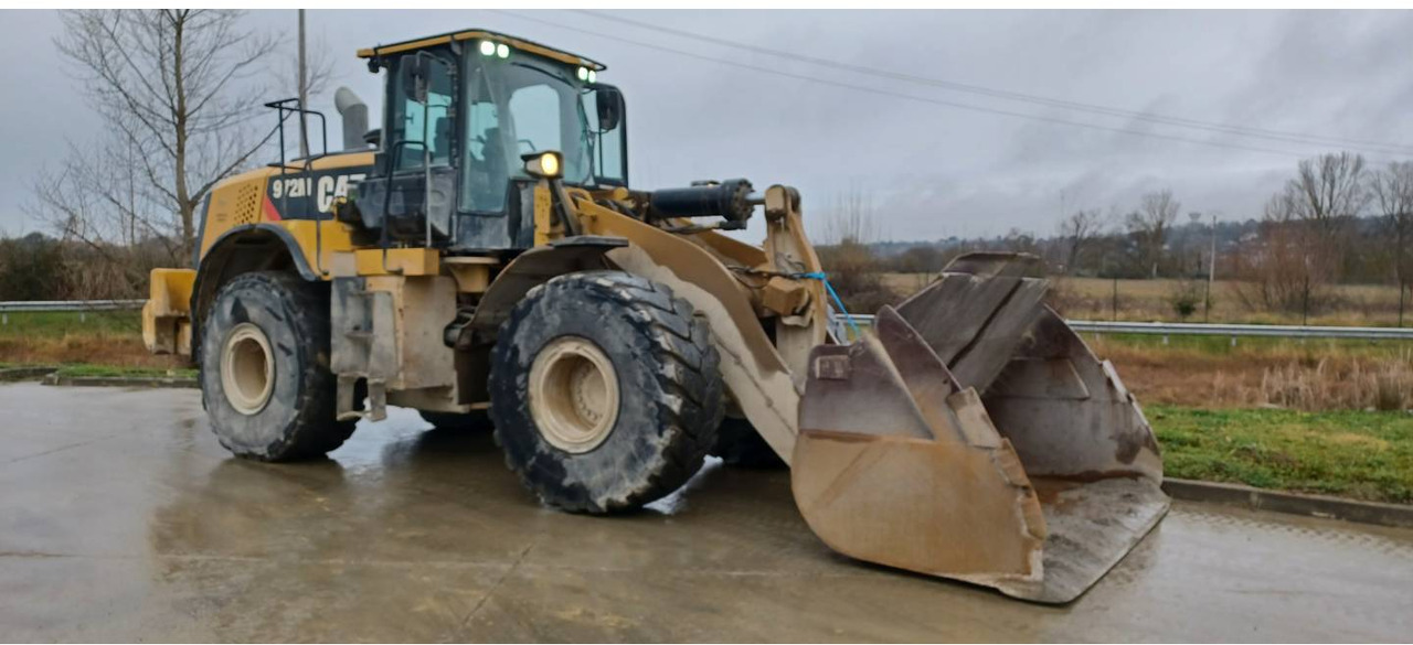 CAT 972M - Колесен товарач: снимка 1 CAT 972M - Колесен товарач: снимка 1