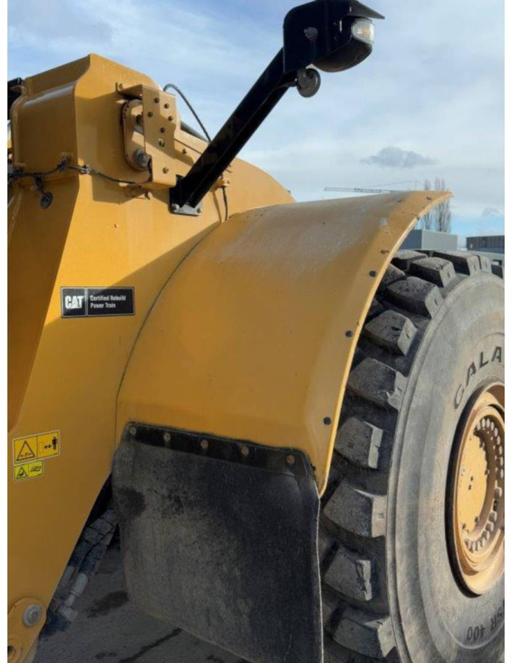 Колесен товарач CAT 980M: снимка 17