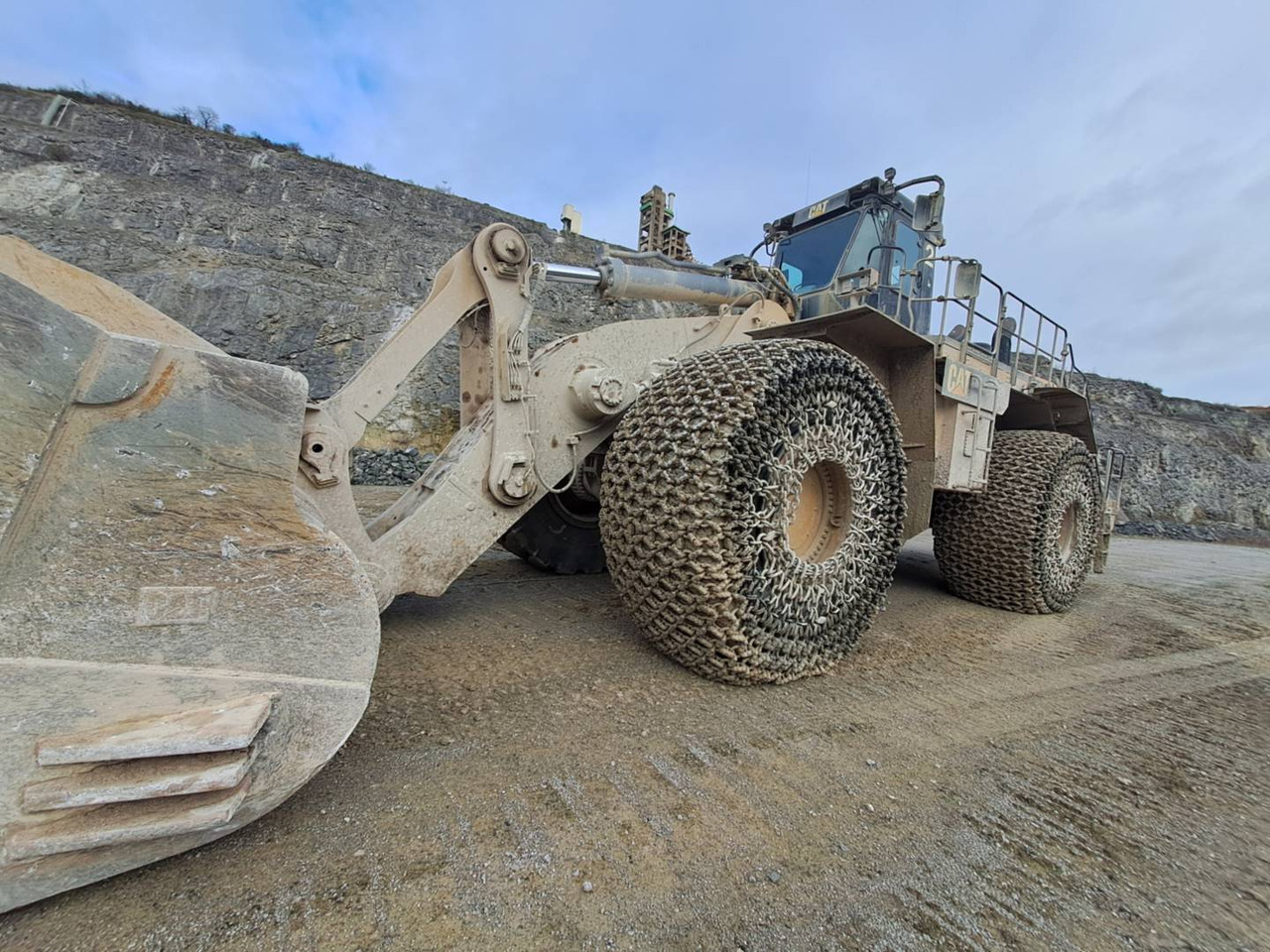 CAT 992K - Колесен товарач: снимка 2 CAT 992K - Колесен товарач: снимка 2