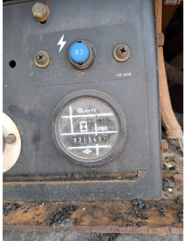 CAT AP300 - Асфалтополагач: снимка 5 CAT AP300 - Асфалтополагач: снимка 5