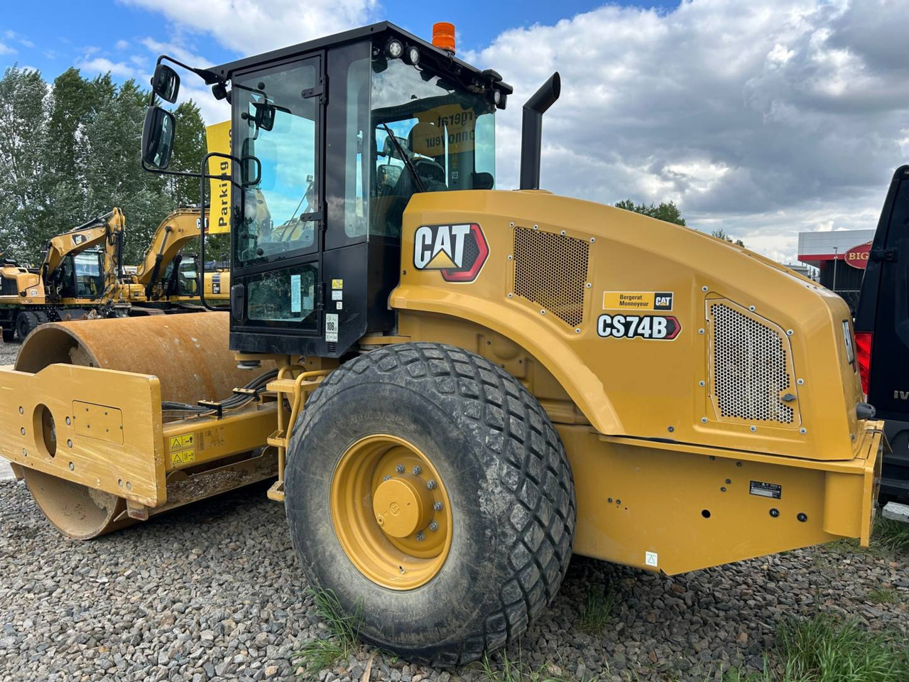 CAT CS74B 4F - Компактор: снимка 4 CAT CS74B 4F - Компактор: снимка 4