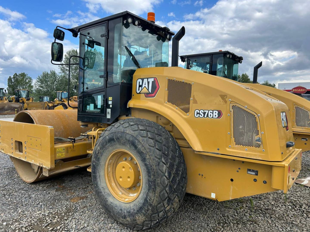 CAT CS76B - Компактор: снимка 4 CAT CS76B - Компактор: снимка 4