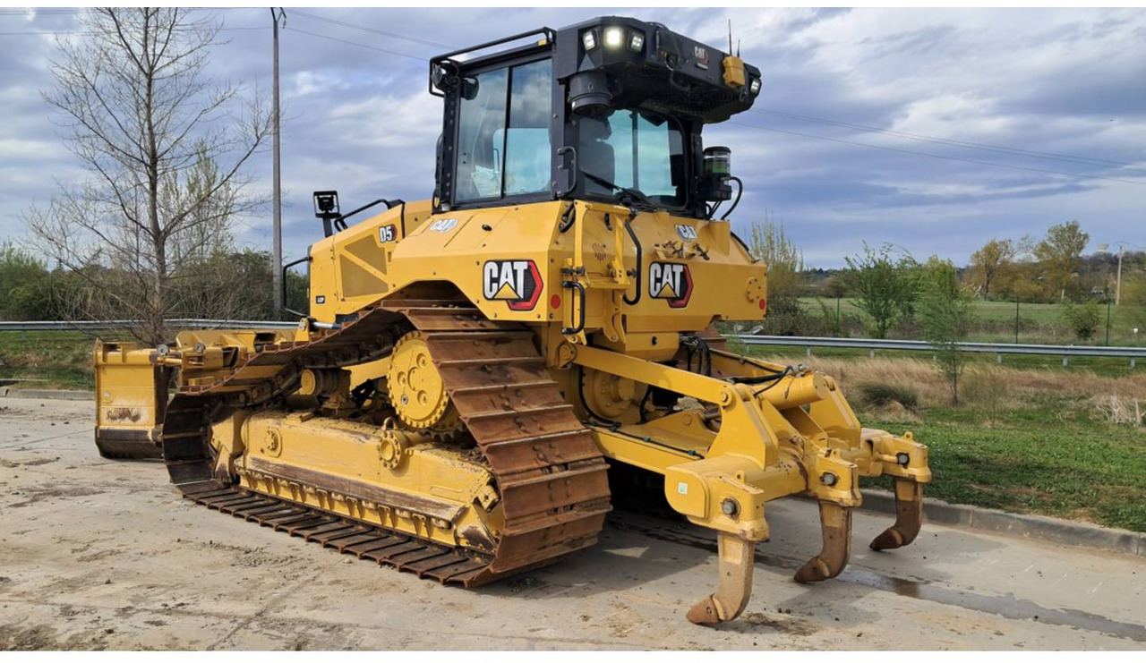 CAT D5 - Булдозер: снимка 3 CAT D5 - Булдозер: снимка 3
