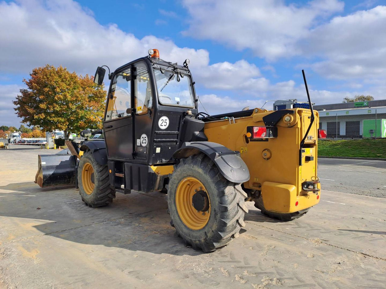 CAT TH314D - Телескопичен товарач: снимка 4 CAT TH314D - Телескопичен товарач: снимка 4