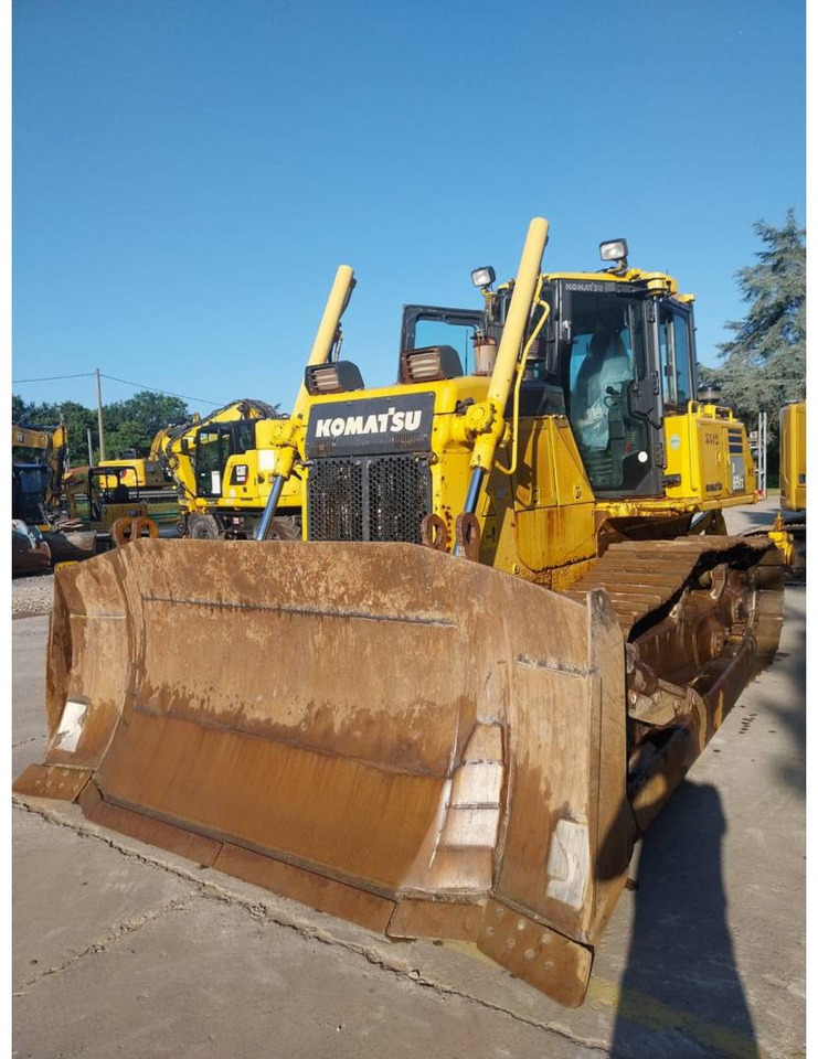 KOMATSU D65 - Булдозер: снимка 1 KOMATSU D65 - Булдозер: снимка 1