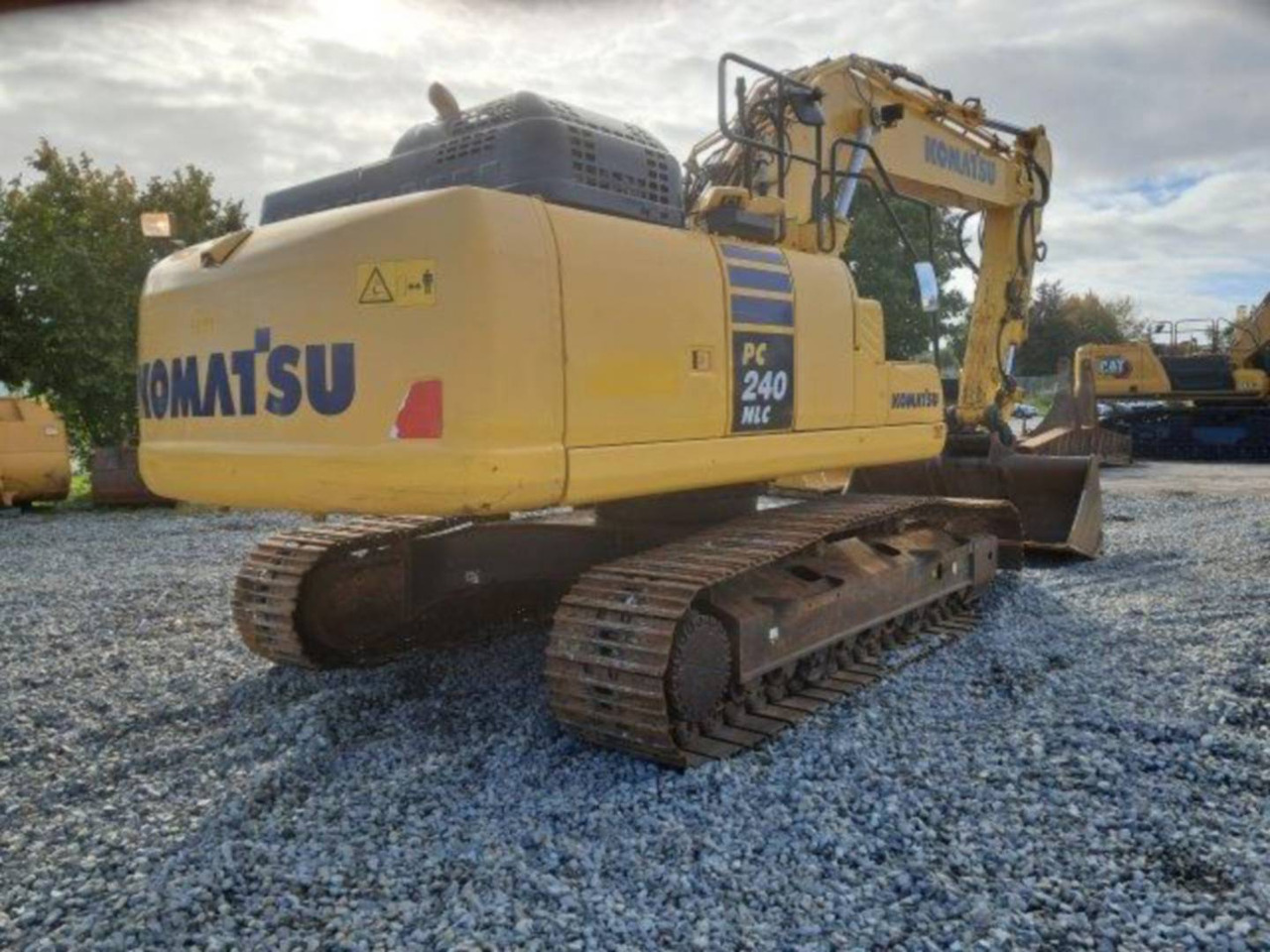 KOMATSU PC240LC7 - Верижен багер: снимка 3 KOMATSU PC240LC7 - Верижен багер: снимка 3