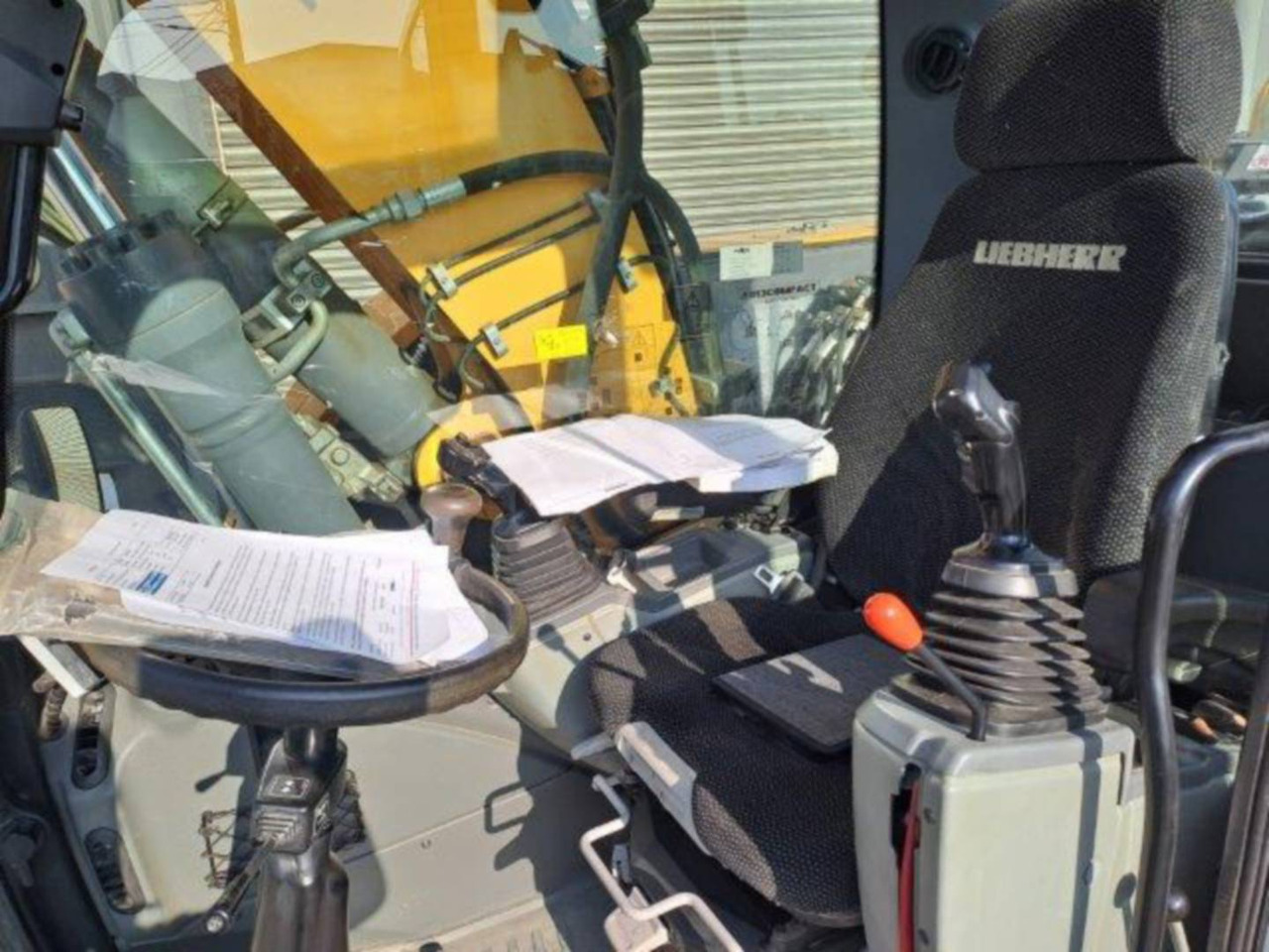 Колесен багер LIEBHERR A913: снимка 10