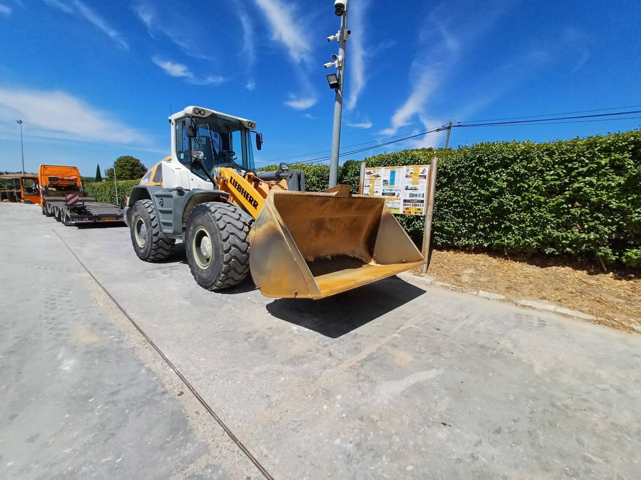 LIEBHERR L538 - Колесен товарач: снимка 4 LIEBHERR L538 - Колесен товарач: снимка 4